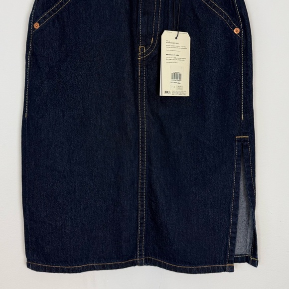 Levi’s Type 1 Women’s Dark Wash MIDI Denim/Jean Skirt. Size 27. NWT. - Picture 3 of 12
